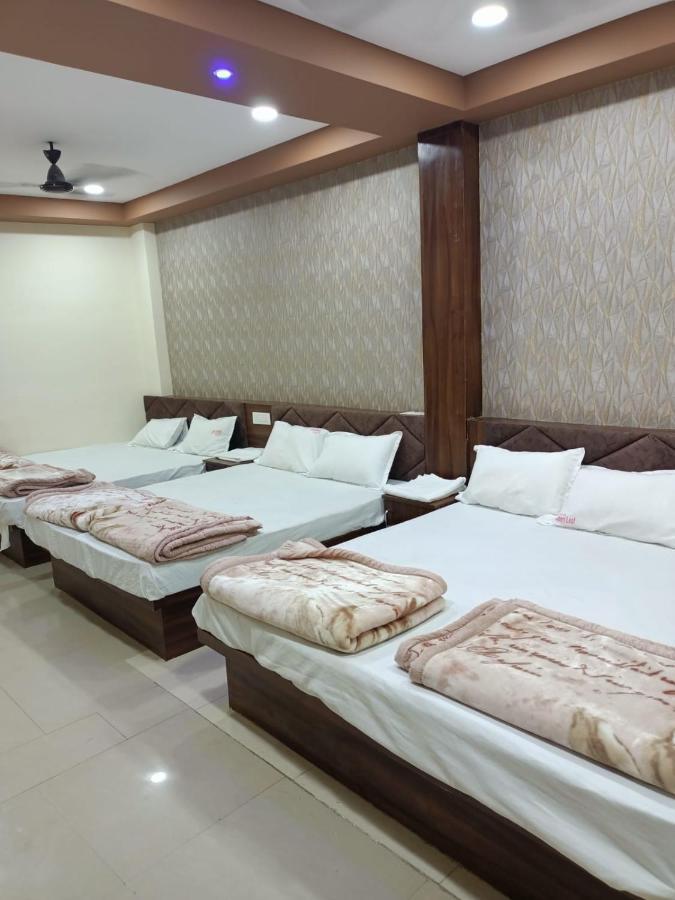 Green Leaf Hotel Ujjain Eksteriør bilde