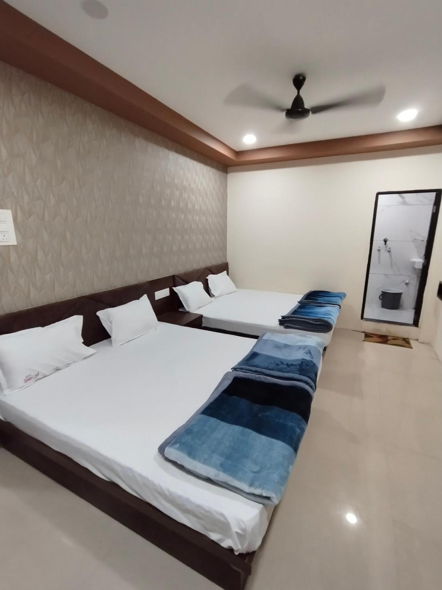 Green Leaf Hotel Ujjain Eksteriør bilde